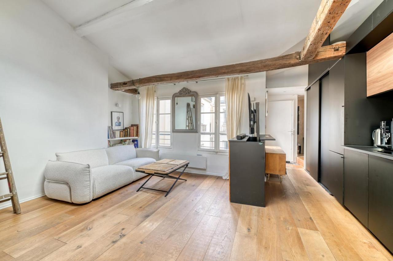 Luxurious Flat - Square Du Temple In Parigi
