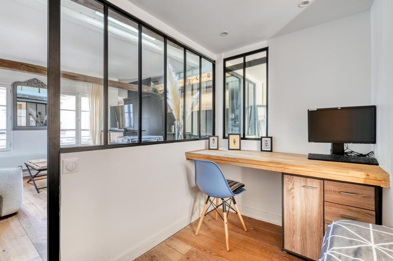 Luxurious Flat - Square Du Temple In Parigi
